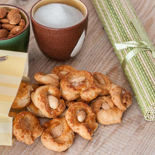 taralli with almonds